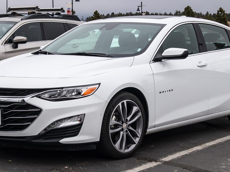 Chevrolet Malibu front view