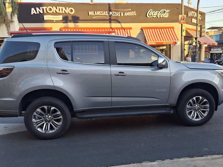 Chevrolet Trailblazer front view