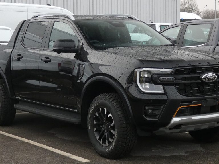 Ford Ranger front view
