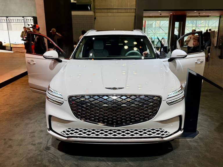 Genesis GV70 front view