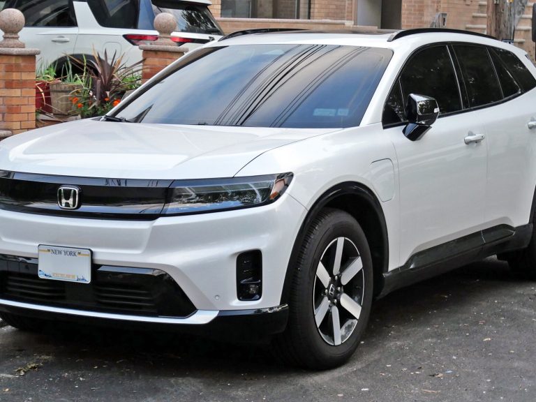 Honda Prologue front view