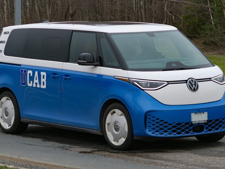 Volkswagen ID. Buzz front view